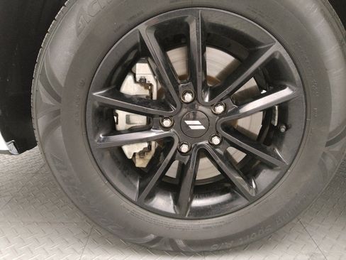 Used 2020 Dodge Journey SE w/ SE Popular Equipment Group image 31