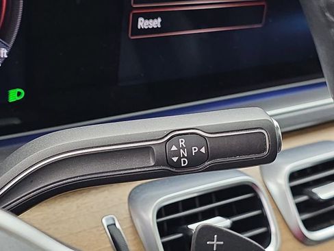 Used 2021 Mercedes-Benz GLE 350 GLE 350 w/ Premium Package image 40