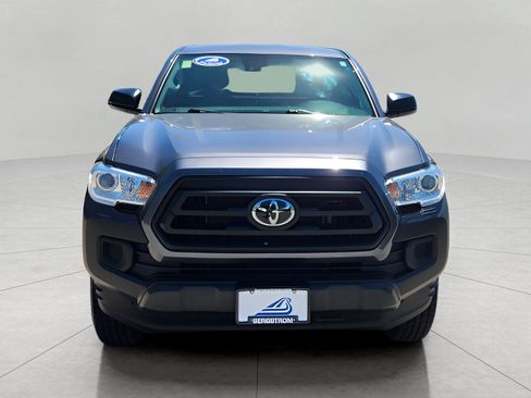 Used 2022 Toyota Tacoma SR RWD image 3