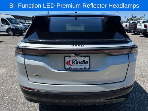 New 2025 Jeep Wagoneer S Limited image 26