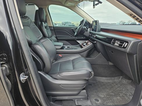 Used 2023 Lincoln Aviator Reserve w/ Equipment Group 201A image 27