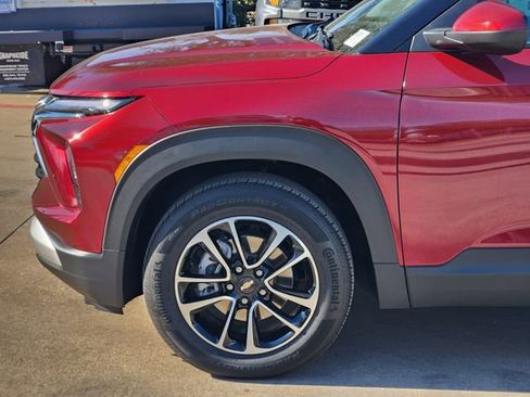 Used 2025 Chevrolet TrailBlazer LT image 9