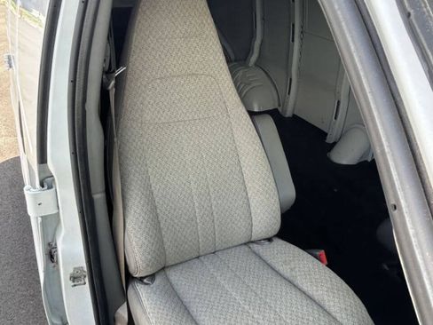 Used 2021 Chevrolet Express 2500 w/ Driver Convenience Package RWD image 23