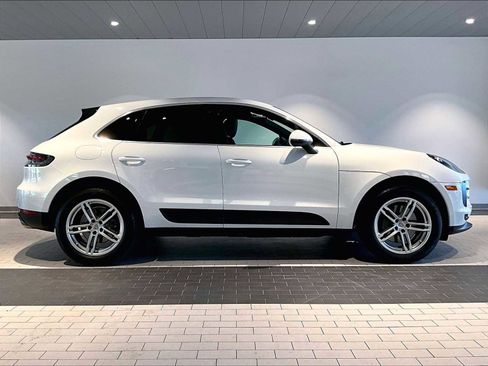 Used 2021 Porsche Macan S image 11