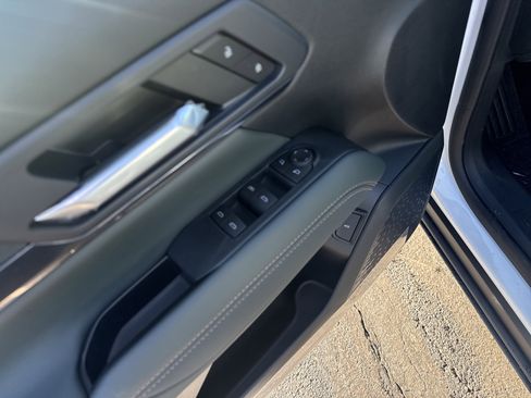 New 2026 GMC Terrain AT4 w/ LPO, Floor Liner Package image 16