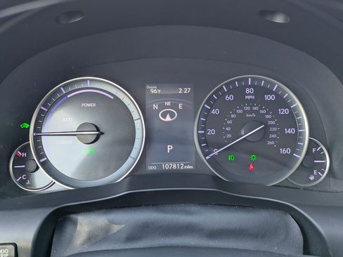 Used 2016 Lexus ES 300h image 18