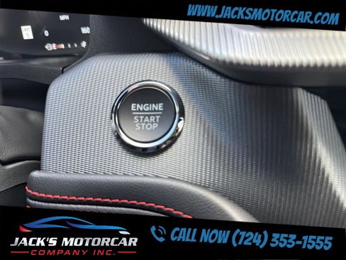 Used 2025 Ford Explorer ST-Line w/ Premium Package image 37