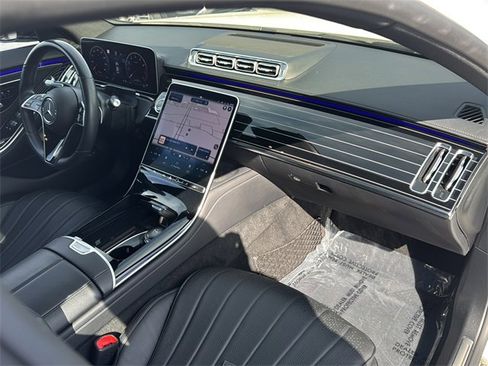 Certified 2022 Mercedes-Benz S 500 4MATIC image 27