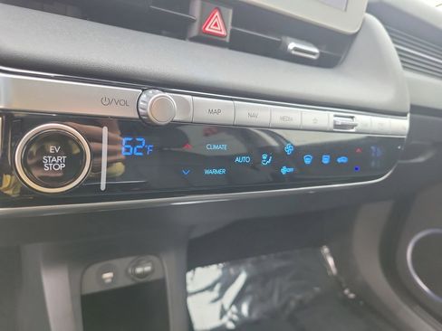 Used 2023 Hyundai Ioniq 5 Limited image 19