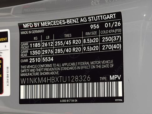 New 2026 Mercedes-Benz GLC 300 4MATIC image 13