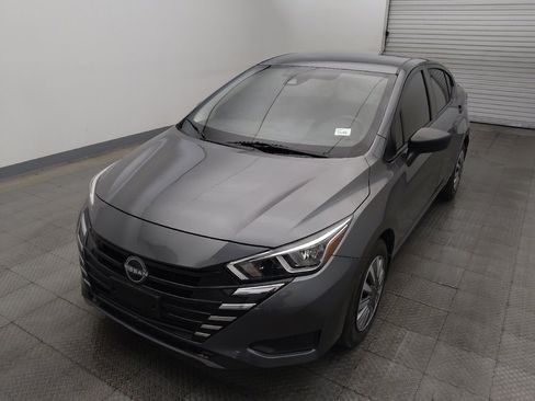 Used 2024 Nissan Versa S w/ Trunk Package FWD image 15