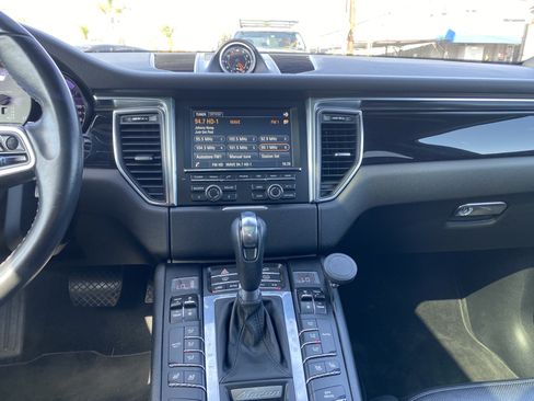 Used 2015 Porsche Macan S w/ Premium Package Plus AWD/4WD image 13