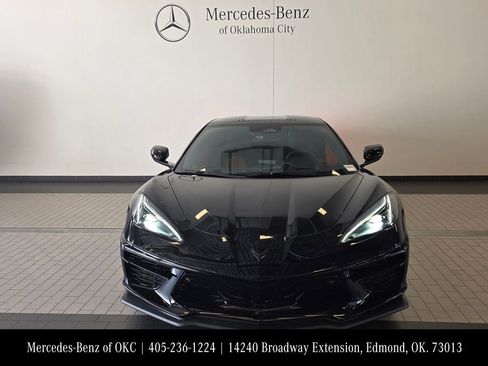 Used 2025 Chevrolet Corvette Stingray Premium Cpe w/ Stealth Interior Trim Package image 2