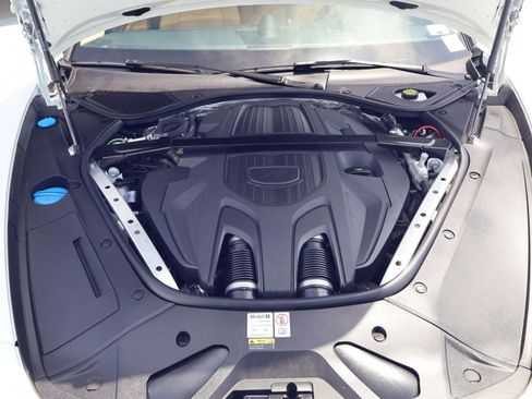 Certified 2023 Porsche Panamera Platinum Edition RWD image 26