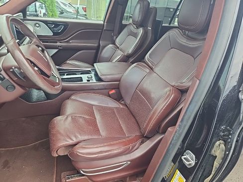 Used 2020 Lincoln Aviator Black Label w/ Dynamic Handling Package image 16