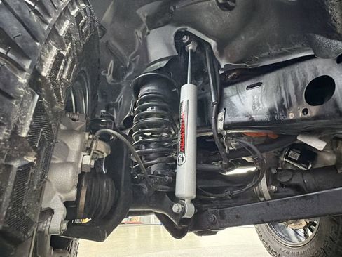 Used 2025 Jeep Wrangler Unlimited Sport S 4xe AWD/4WD image 16