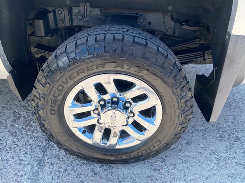 Used 2016 Chevrolet Silverado 3500 LT w/ All-Star Edition AWD/4WD image 10