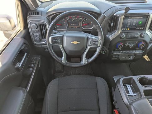Used 2022 Chevrolet Silverado 2500 LT w/ Convenience Package AWD/4WD image 28