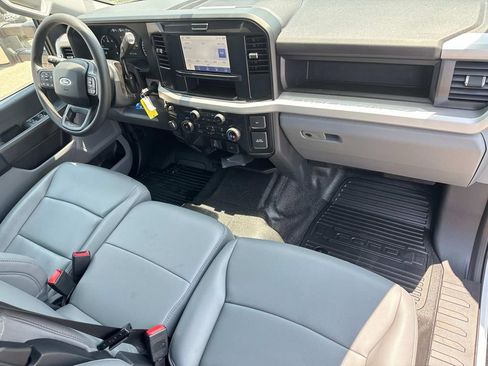 New 2025 Ford F350 XL w/ XL Chrome Package image 24