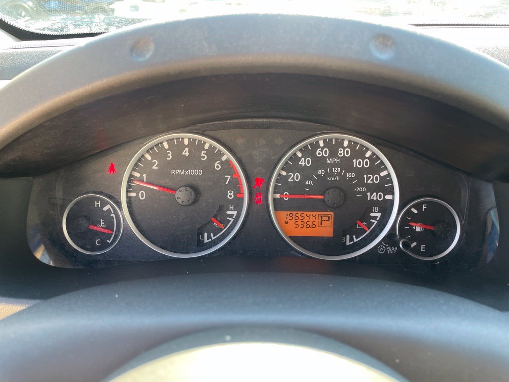 Used 2008 Nissan Frontier NISMO w/ Moonroof Pkg RWD image 10