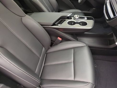 Certified 2024 Cadillac Lyriq Tech w/ Driver Assist Package AWD/4WD image 25