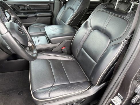Used 2022 RAM 1500 Limited AWD/4WD image 9