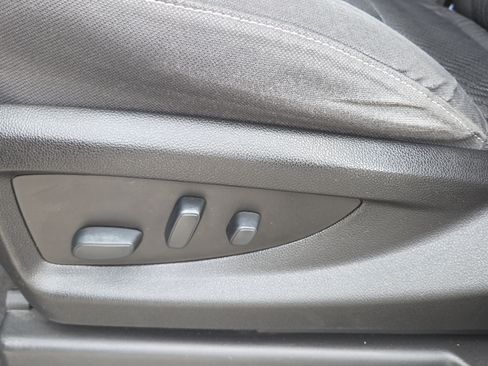 Used 2019 Chevrolet Tahoe LS RWD image 10