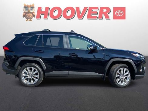 Used 2025 Toyota RAV4 XLE Premium w/ Weather Package FWD image 2