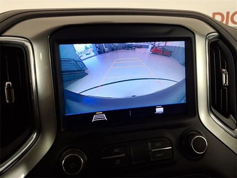 Used 2021 Chevrolet Silverado 1500 RST image 25