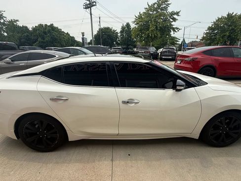 Used 2017 Nissan Maxima 3.5 SL FWD image 7