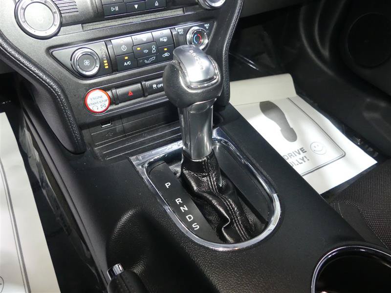 Used 2017 Ford Mustang Convertible w/ Equipment Group 051A RWD image 33