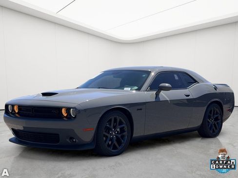 Used 2023 Dodge Challenger R/T w/ Blacktop Package RWD image 2
