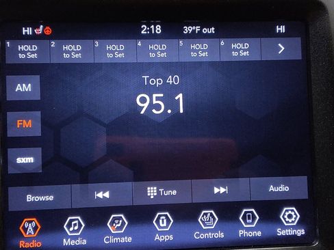 Used 2020 Jeep Cherokee Trailhawk w/ Cold Weather Group image 25