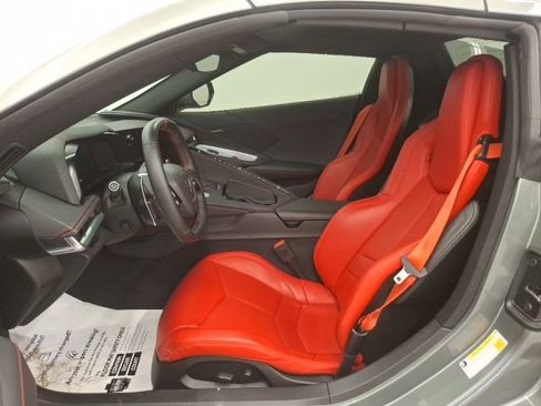 Used 2023 Chevrolet Corvette Stingray Convertible w/ 1LT image 10