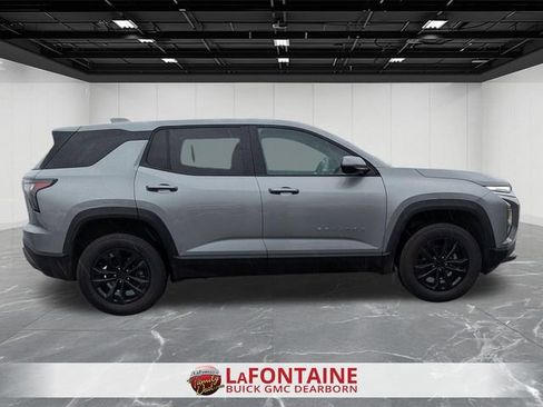 Used 2025 Chevrolet Equinox LT FWD image 6