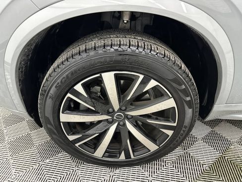 Used 2025 Volvo XC90 B5 Core w/ Protection Package AWD/4WD image 13
