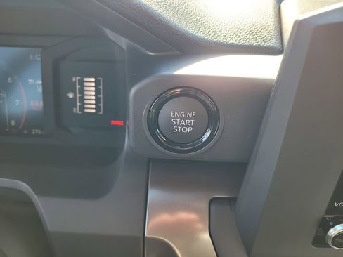 Used 2026 Toyota Tacoma SR5 RWD image 18