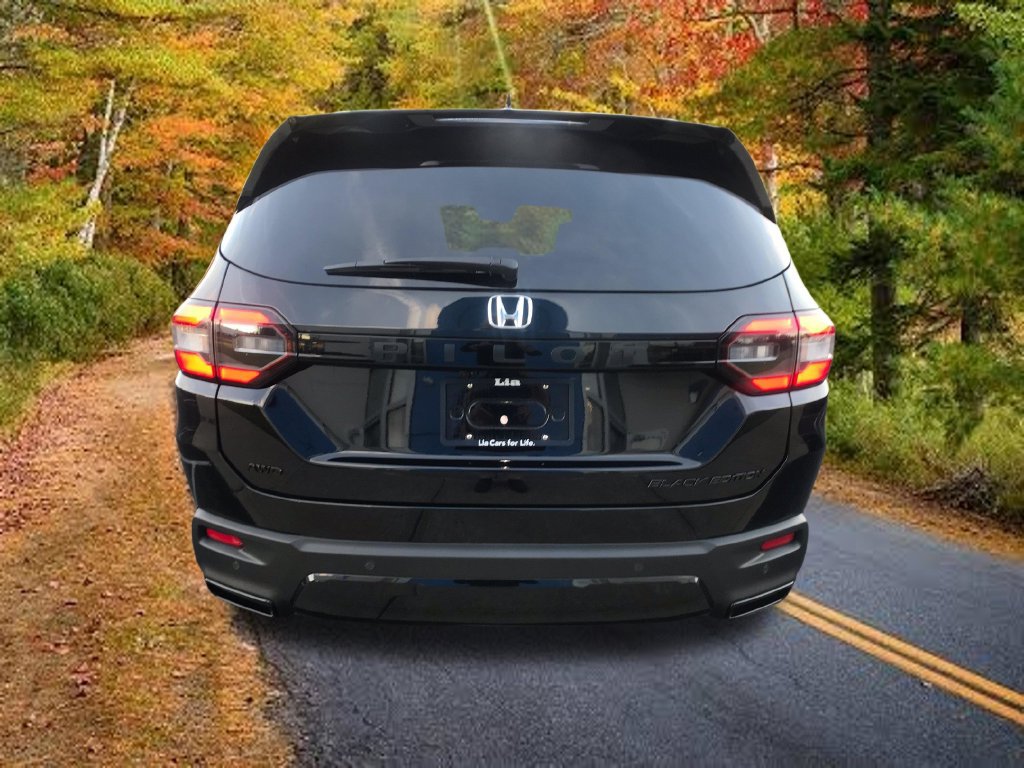 Certified 2026 Honda Pilot Black Edition image 13