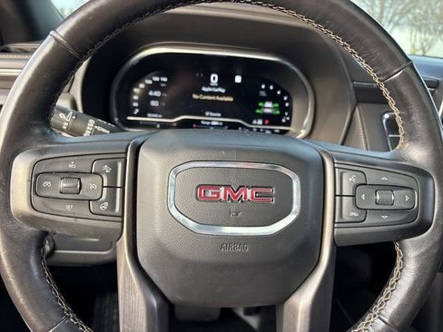 Used 2022 GMC Yukon AT4 image 35