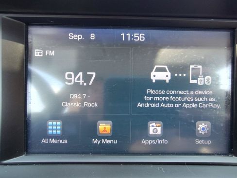 Used 2020 Hyundai Elantra SEL FWD image 22