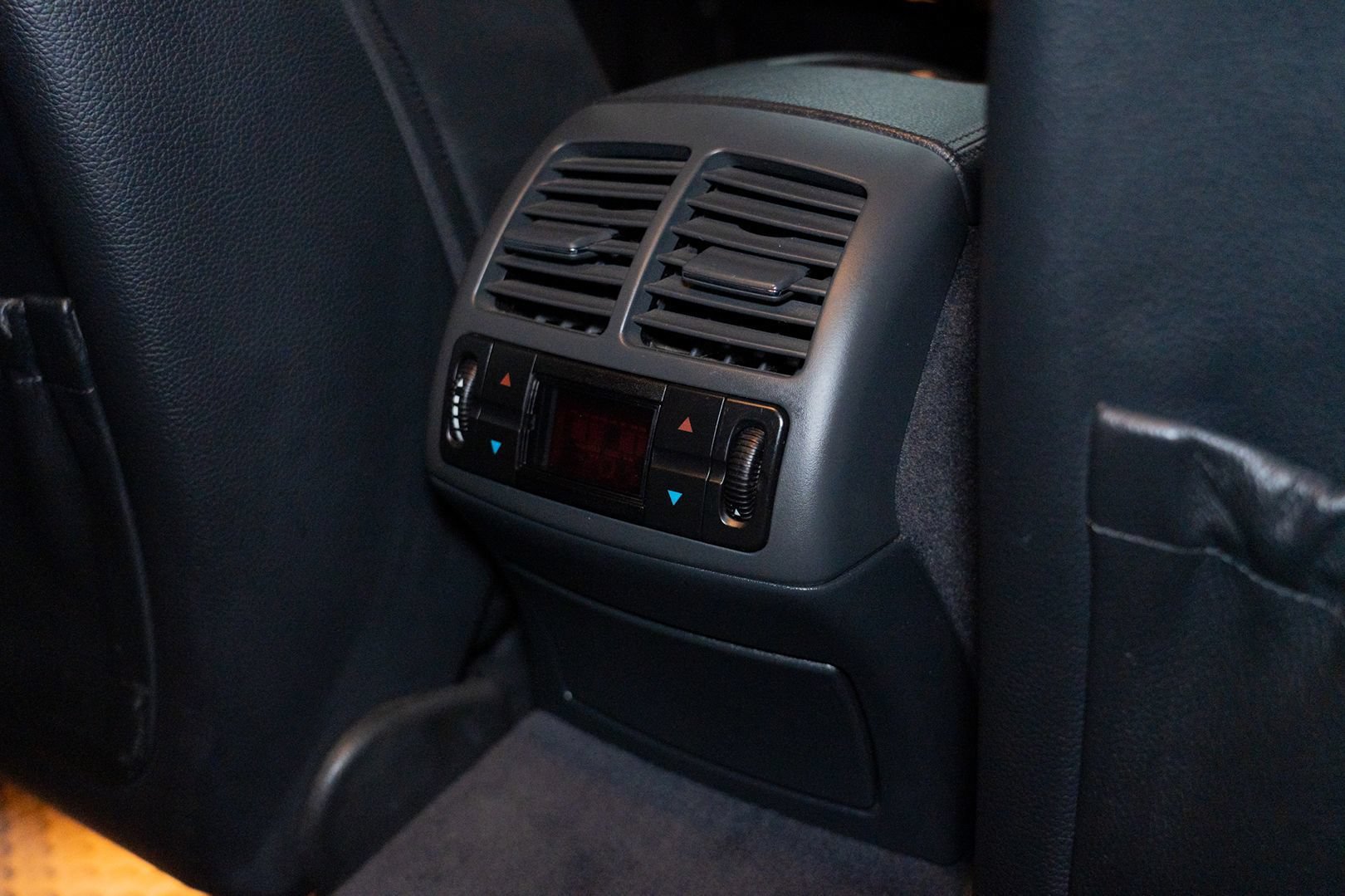 Used 2005 Mercedes-Benz E 55 AMG Sedan image 35