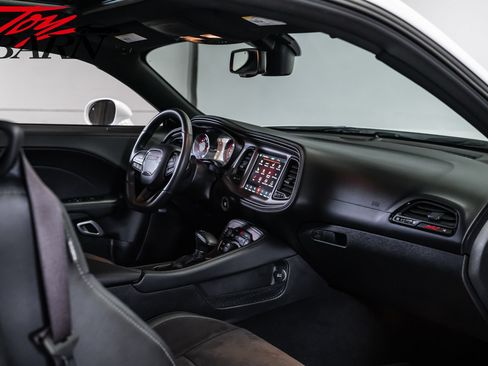 Used 2023 Dodge Challenger R/T Scat Pack w/ Plus Package RWD image 40
