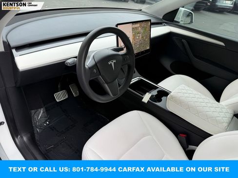 Used 2023 Tesla Model Y Long Range image 27