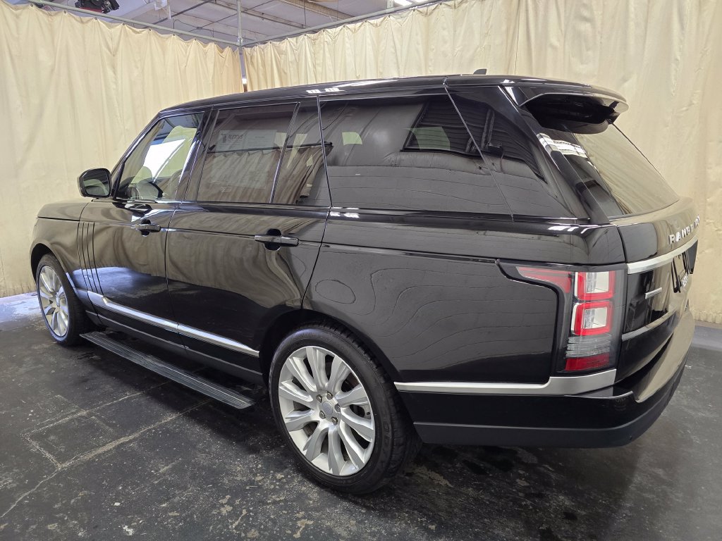 Used 2016 Land Rover Range Rover Supercharged AWD/4WD image 9