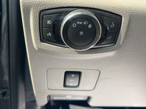 Used 2019 Ford F250 XLT w/ XLT Value Package AWD/4WD image 25