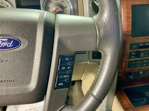 Used 2009 Ford F150 Lariat AWD/4WD image 25