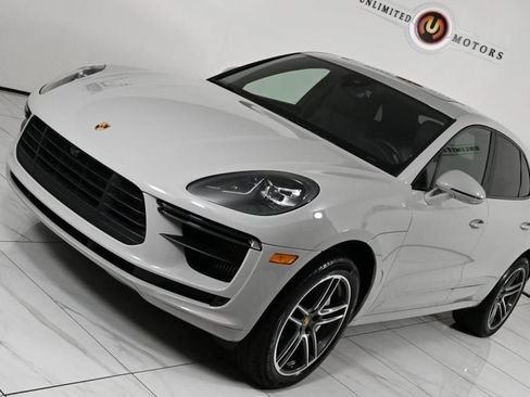 Used 2021 Porsche Macan Turbo w/ Premium Package Plus (PF0) image 18
