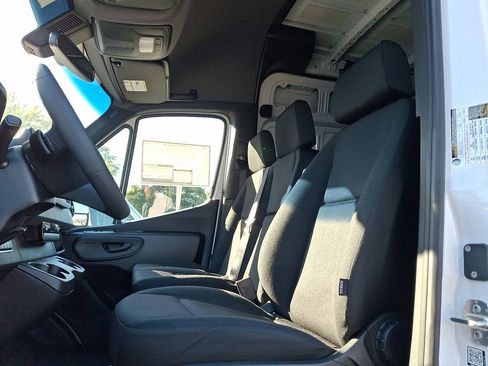 New 2025 Mercedes-Benz Sprinter 2500 image 10