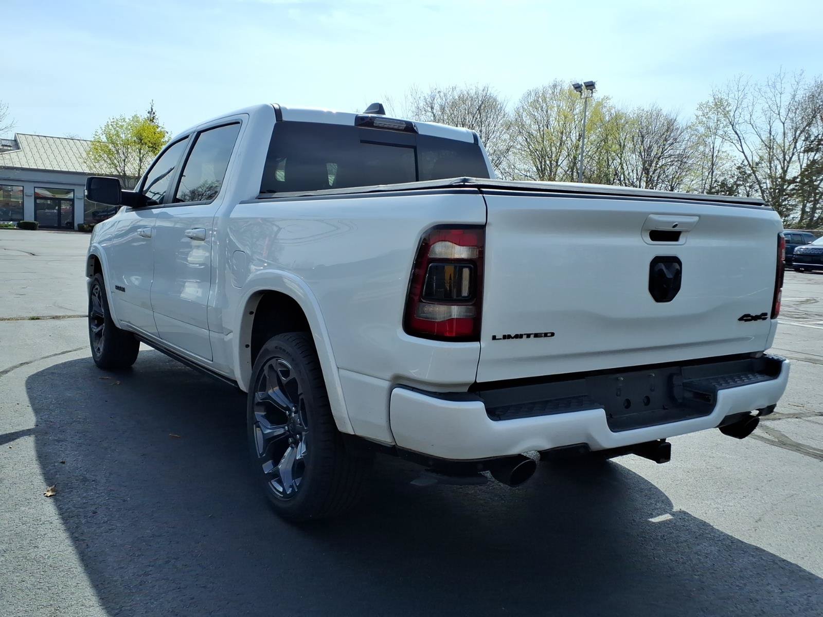 Used 2022 RAM 1500 Limited AWD/4WD image 6