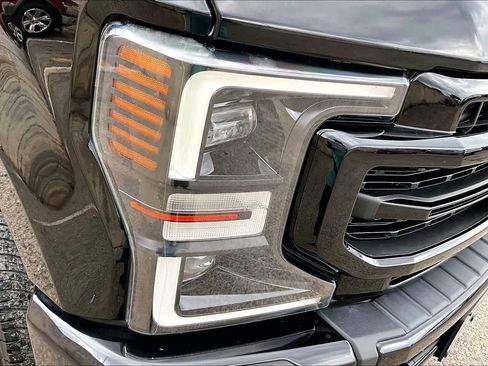 Used 2021 Ford F350 Lariat AWD/4WD image 27